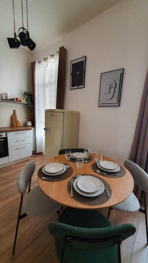 Appartement Au Calme T3 Rdc - Quartier De France Vichy Exterior photo